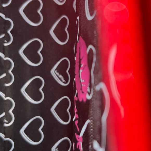 Luv Betsey by Betsey Johnson Red & Cream Heart Satchel Crossbody Bag NWT - Picture 6 of 9